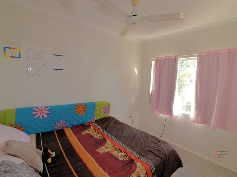 1 Pease Street, Tully QLD 4854