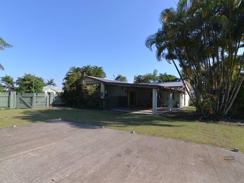 1 Pease Street, Tully QLD 4854