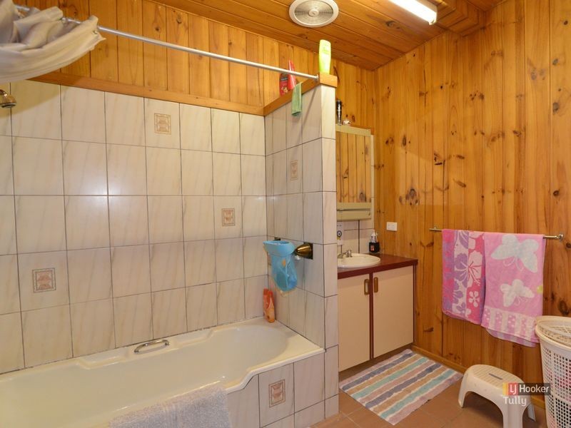 7 Hielscher Street, Tully QLD 4854