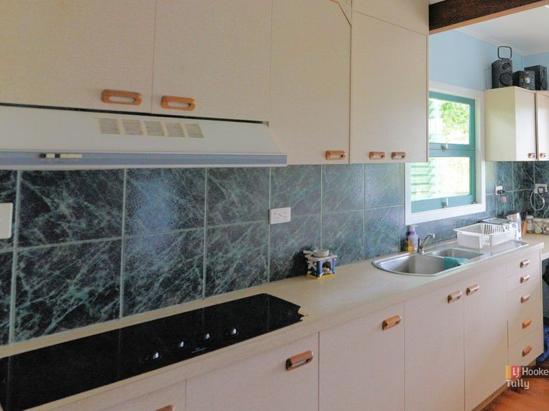 7 Hielscher Street, Tully QLD 4854