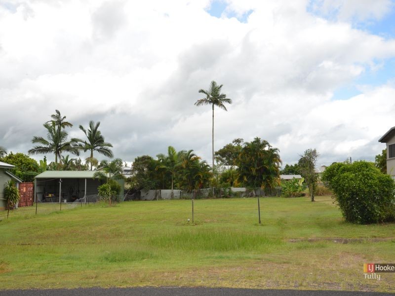 5 Thurles Street, Tully QLD 4854