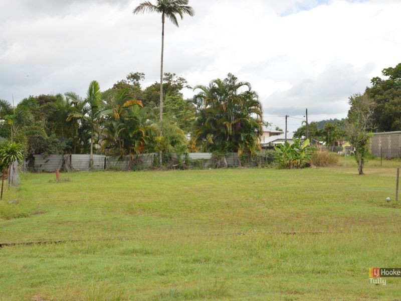 5 Thurles Street, Tully QLD 4854
