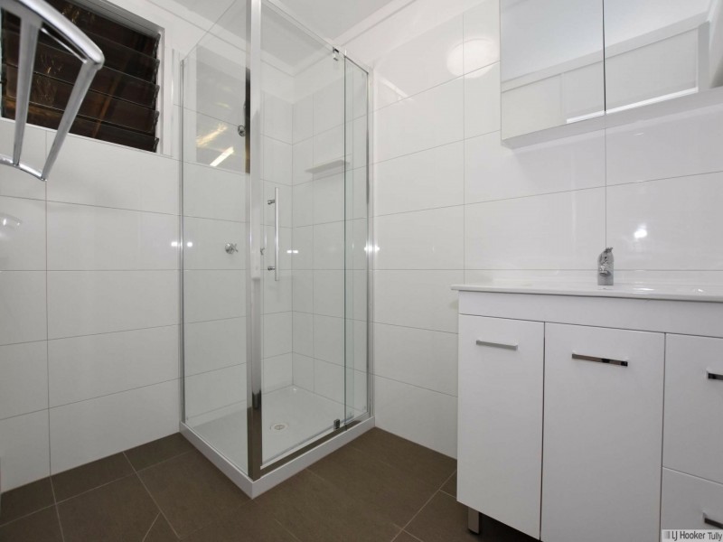 13 McDonald Street, Tully QLD 4854