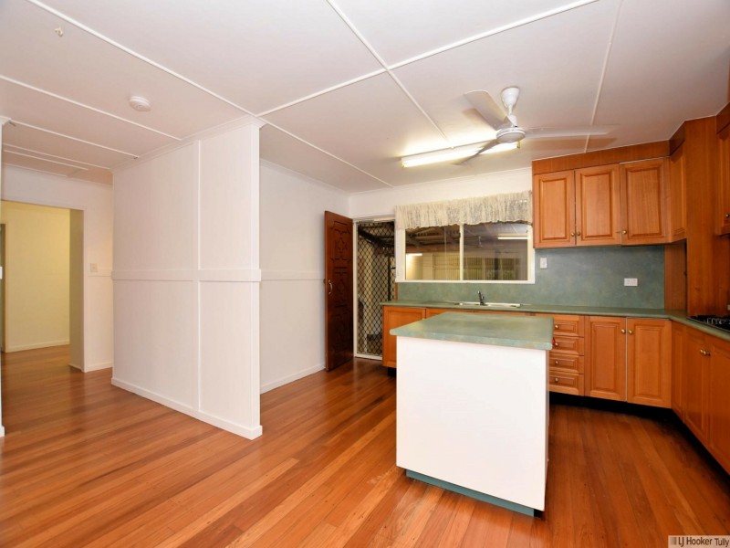13 McDonald Street, Tully QLD 4854