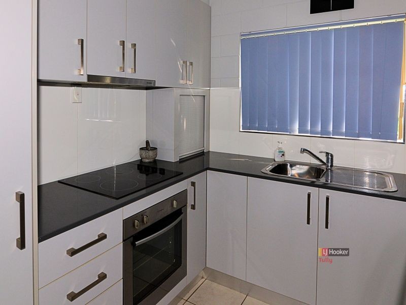 1 Acacia Close, Tully Heads QLD 4854