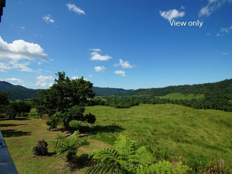 L6 Azzopardi Road, Japoonvale QLD 4856