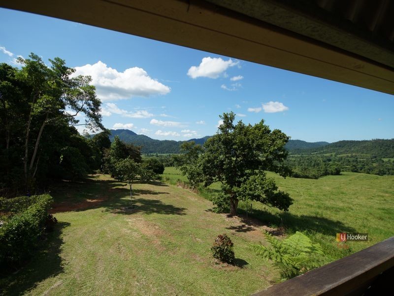 L6 Azzopardi Road, Japoonvale QLD 4856