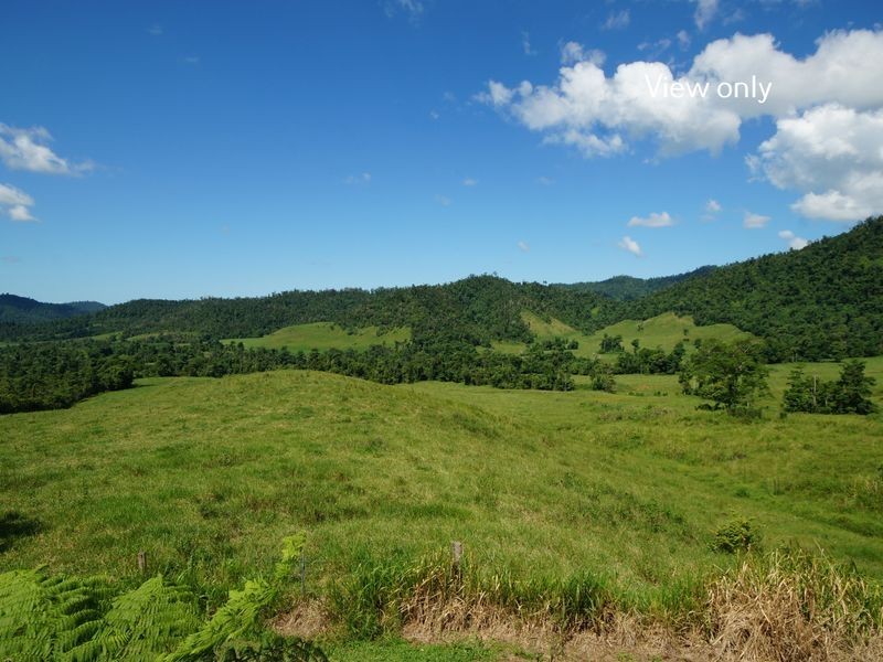 L6 Azzopardi Road, Japoonvale QLD 4856