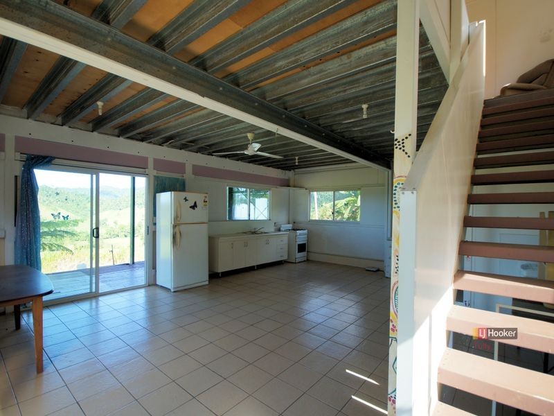 L6 Azzopardi Road, Japoonvale QLD 4856