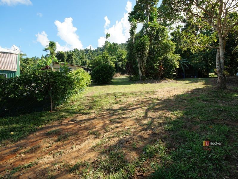 L6 Azzopardi Road, Japoonvale QLD 4856