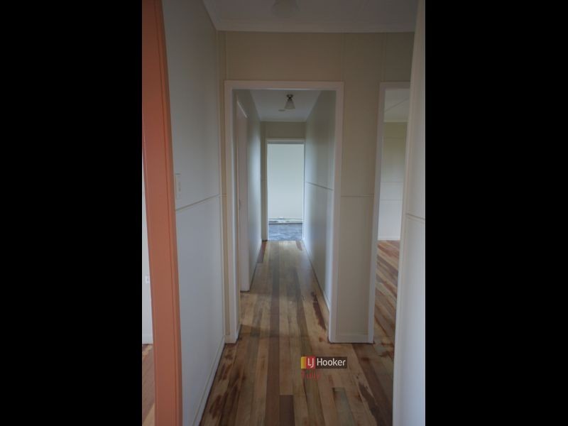 24 Theodore Street, Tully QLD 4854