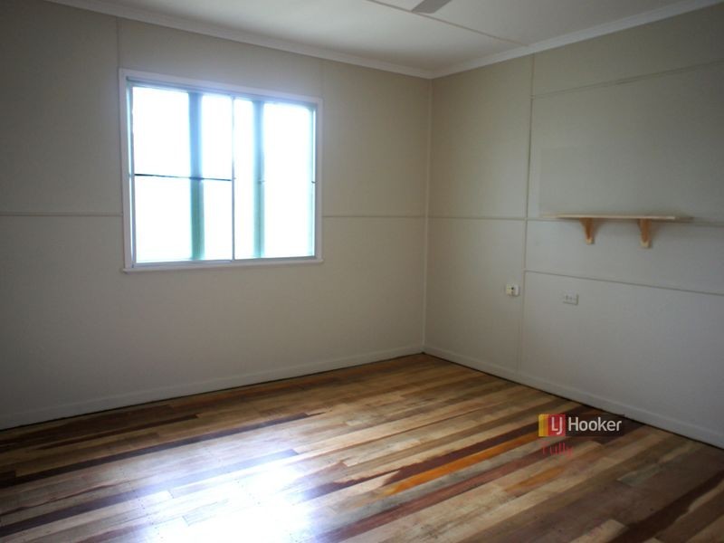 24 Theodore Street, Tully QLD 4854