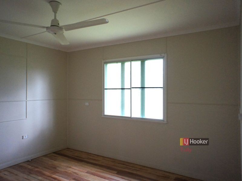 24 Theodore Street, Tully QLD 4854