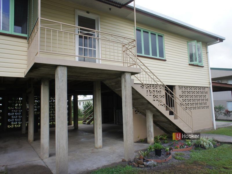 24 Theodore Street, Tully QLD 4854