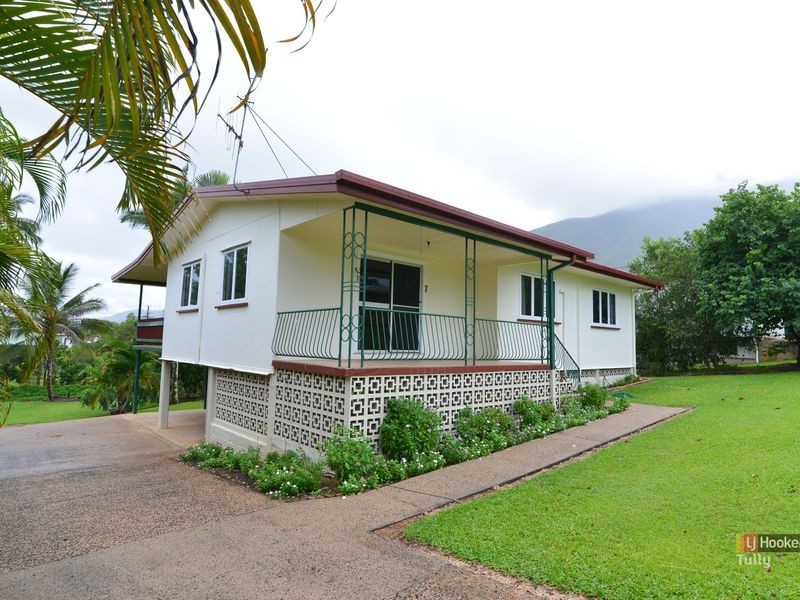 7 Clarke-Kennedy Street, Tully QLD 4854