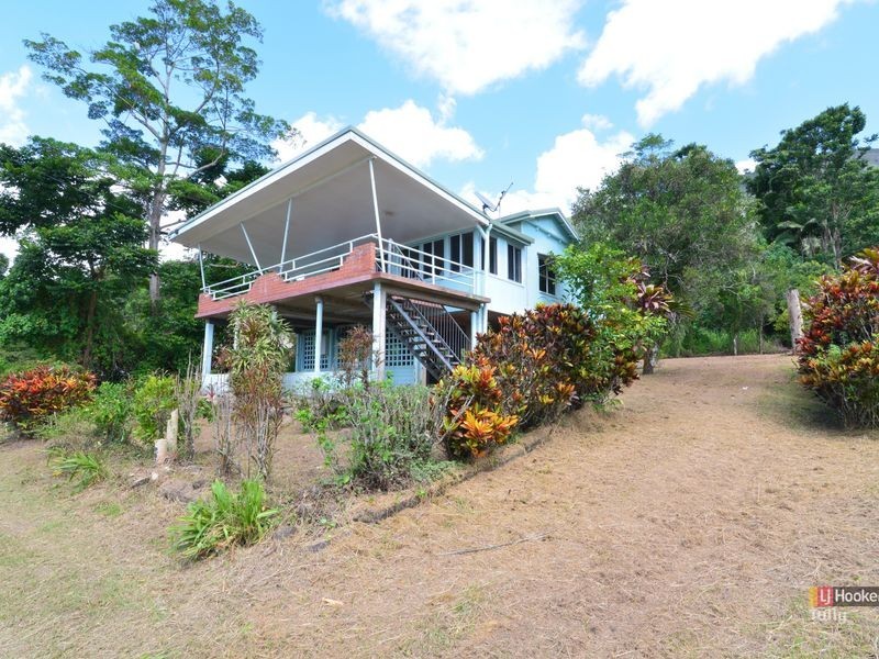 11 Brannigan Street, Tully QLD 4854