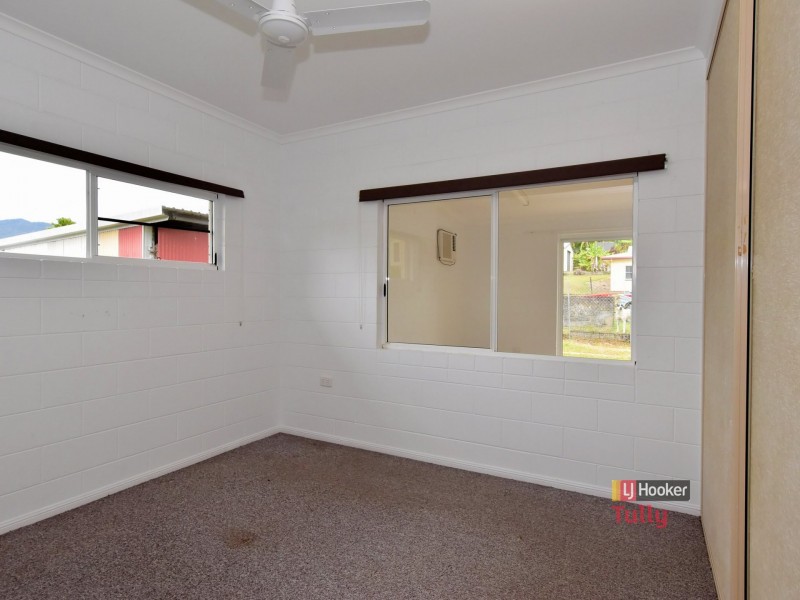 24 Bamber Street, Tully QLD 4854