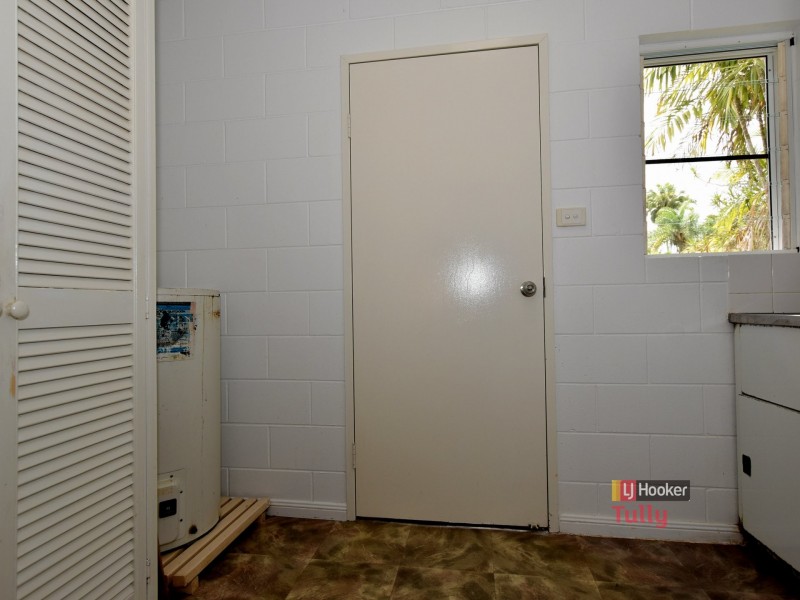 24 Bamber Street, Tully QLD 4854