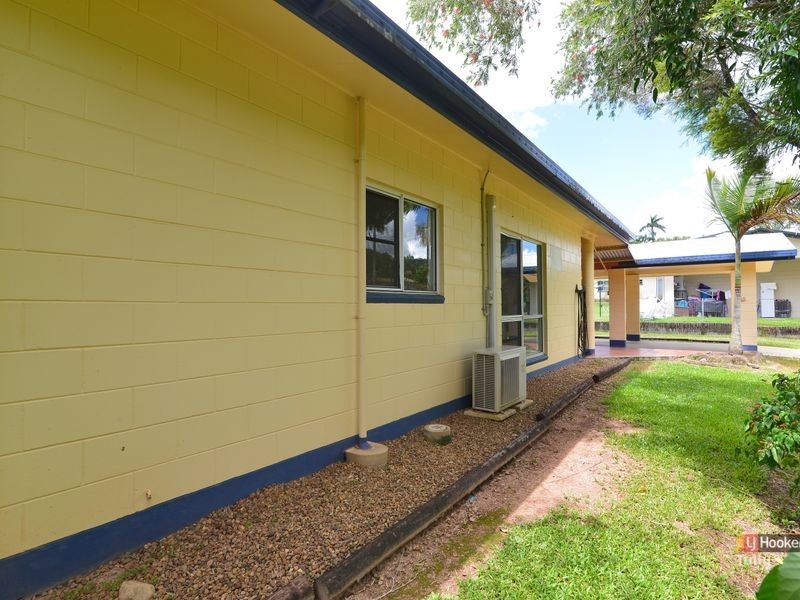 24 Bamber Street, Tully QLD 4854