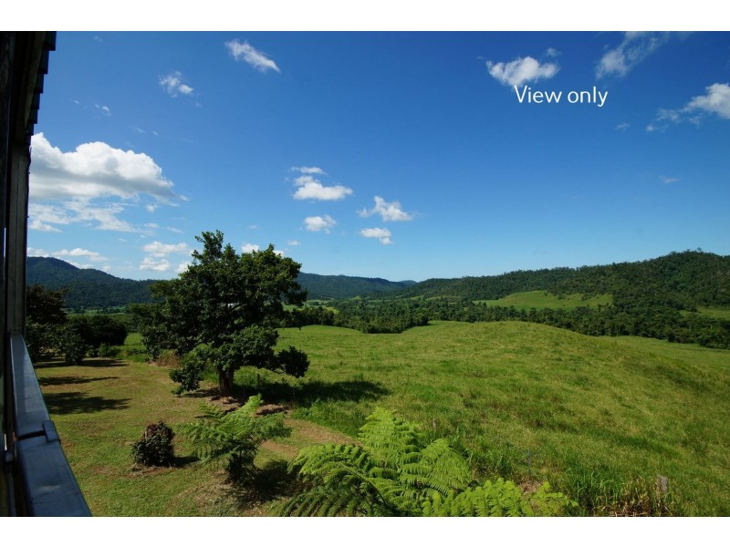 L6 Azzopardi Road, Japoonvale QLD 4856