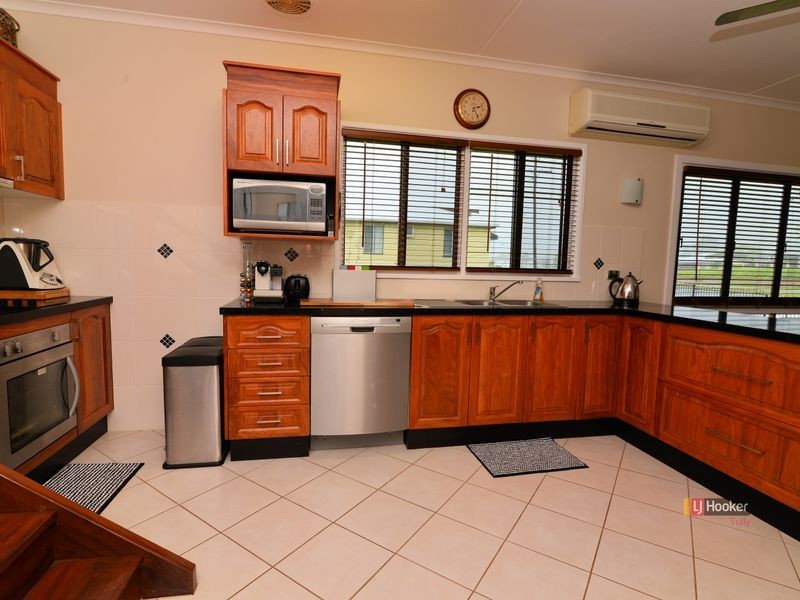 8 -10 Murray Street, Tully QLD 4854