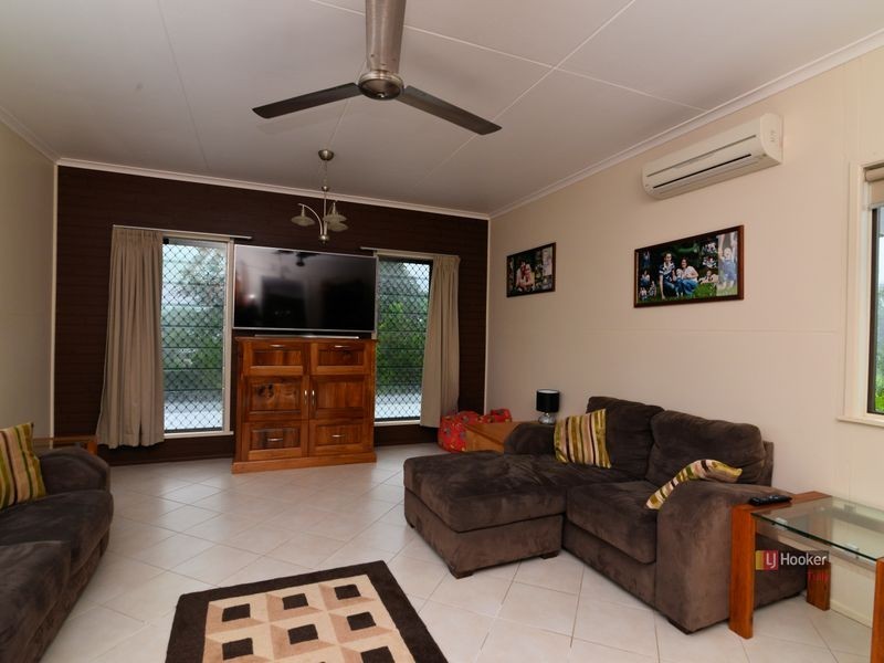 8 -10 Murray Street, Tully QLD 4854