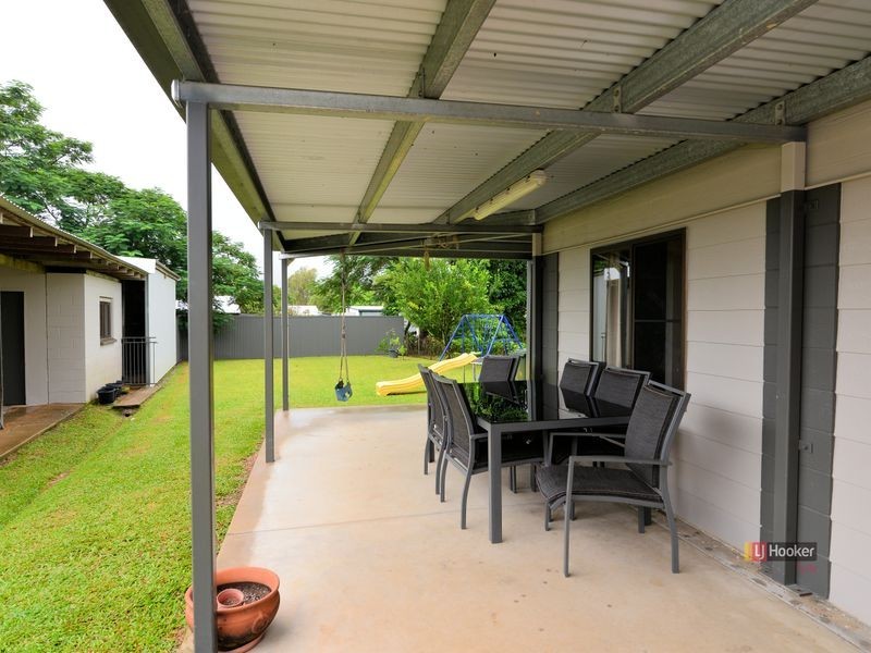8 -10 Murray Street, Tully QLD 4854