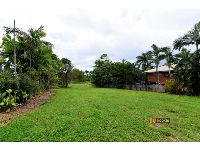 16 Giufre Crescent, Wongaling Beach QLD 4852