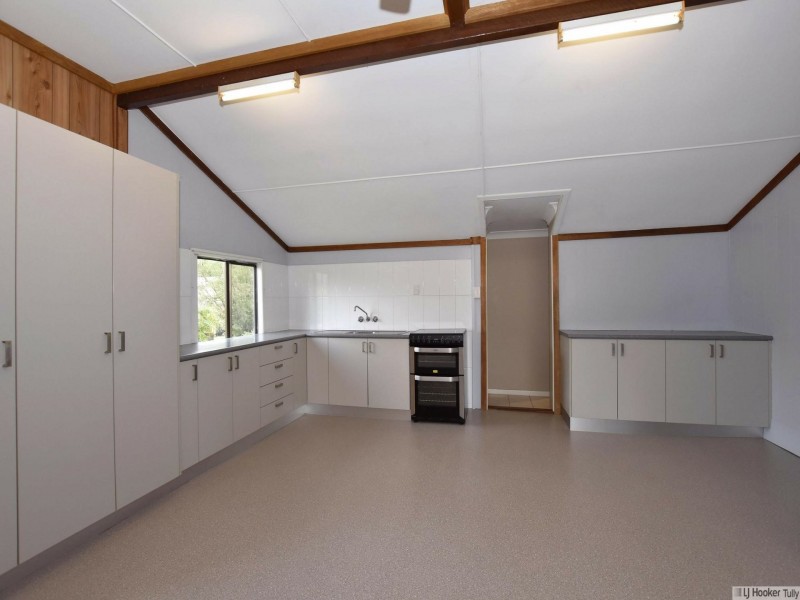 71 Murray Street, Tully QLD 4854