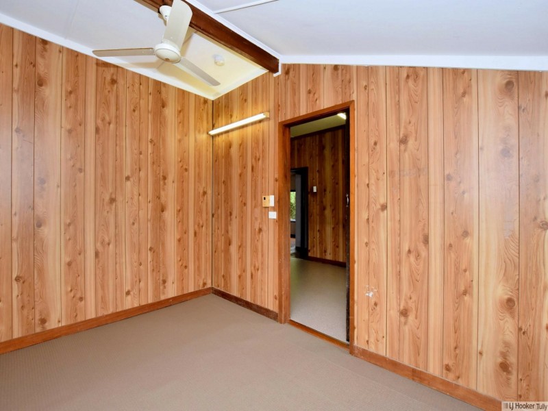 71 Murray Street, Tully QLD 4854