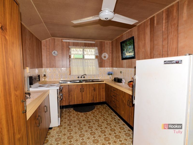 13 McQuillen Street, Tully QLD 4854
