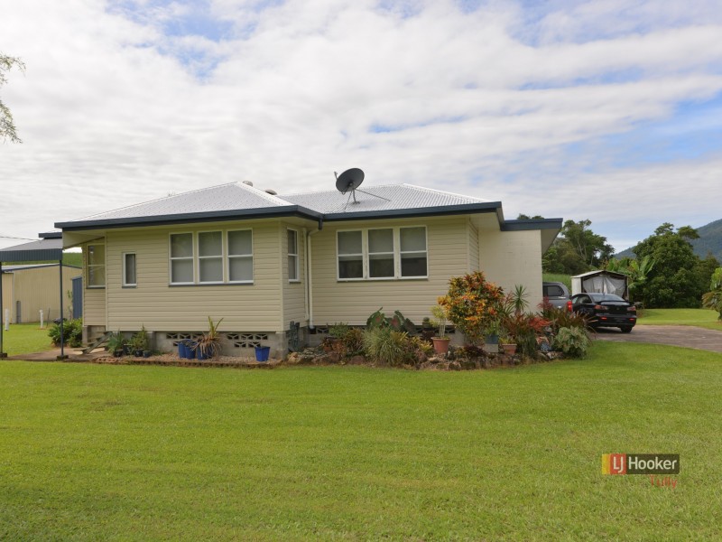 89 Keir Road, Tully QLD 4854