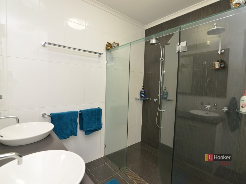 89 Keir Road, Tully QLD 4854