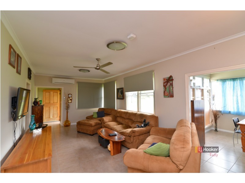 89 Keir Road, Tully QLD 4854