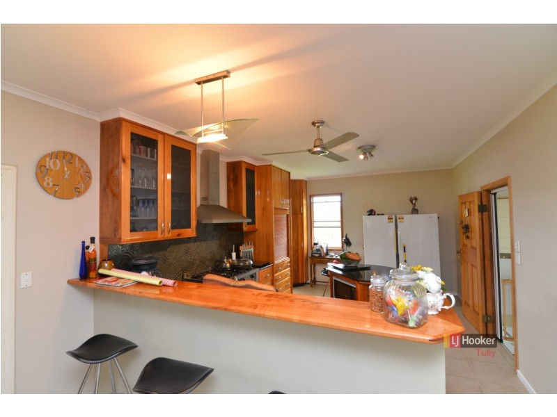 89 Keir Road, Tully QLD 4854