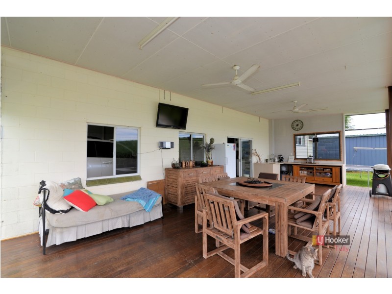89 Keir Road, Tully QLD 4854