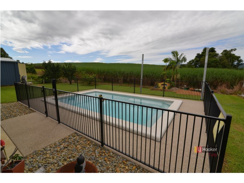 89 Keir Road, Tully QLD 4854