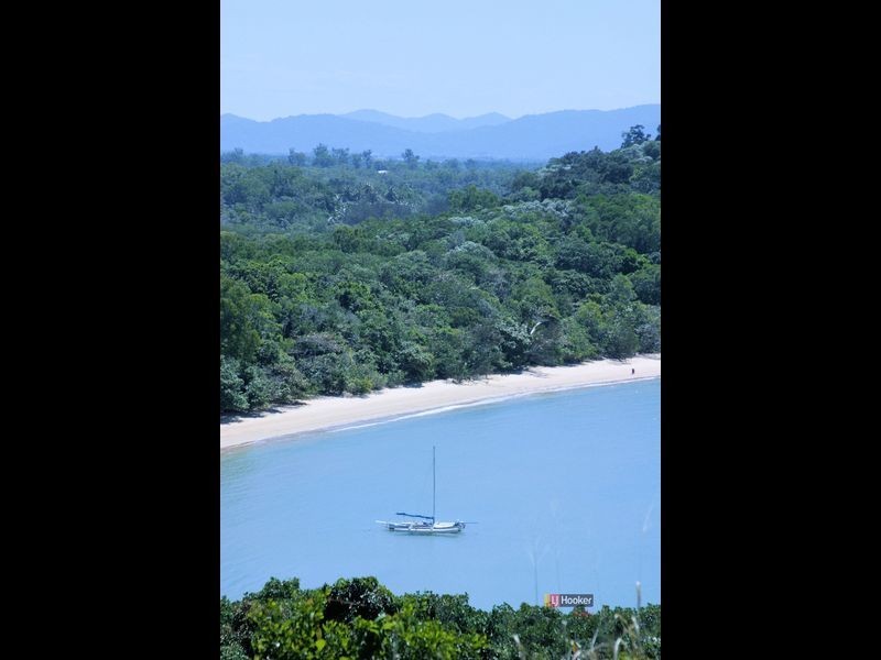 4 Garners Beach Road, Bingil Bay QLD 4852