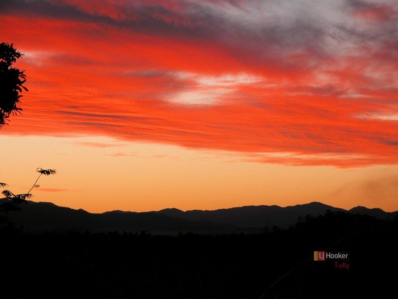 4 Garners Beach Road, Bingil Bay QLD 4852