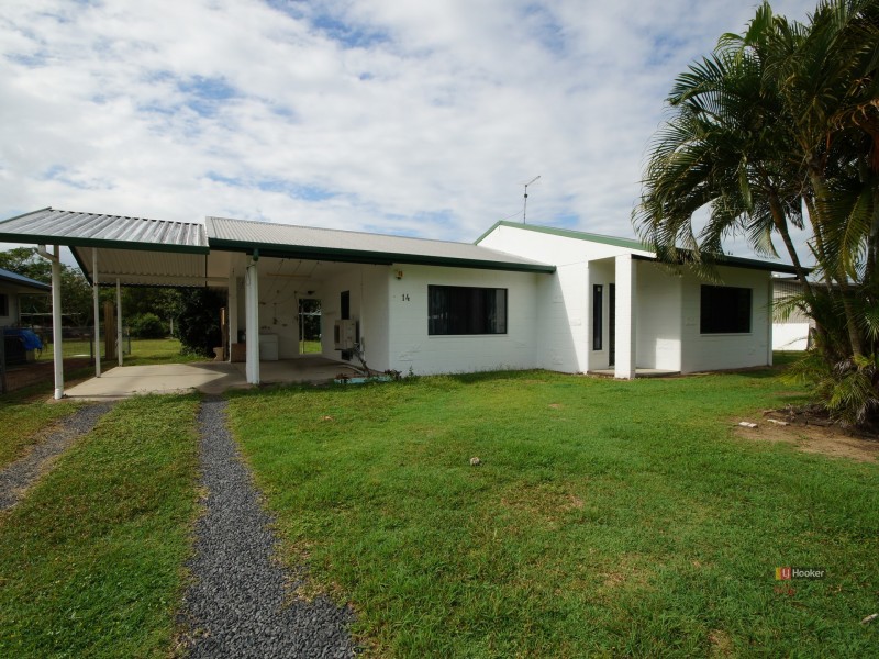 14 Muir Street, Tully Heads QLD 4854