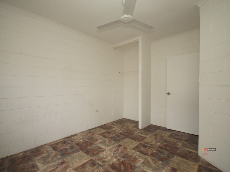 14 Muir Street, Tully Heads QLD 4854