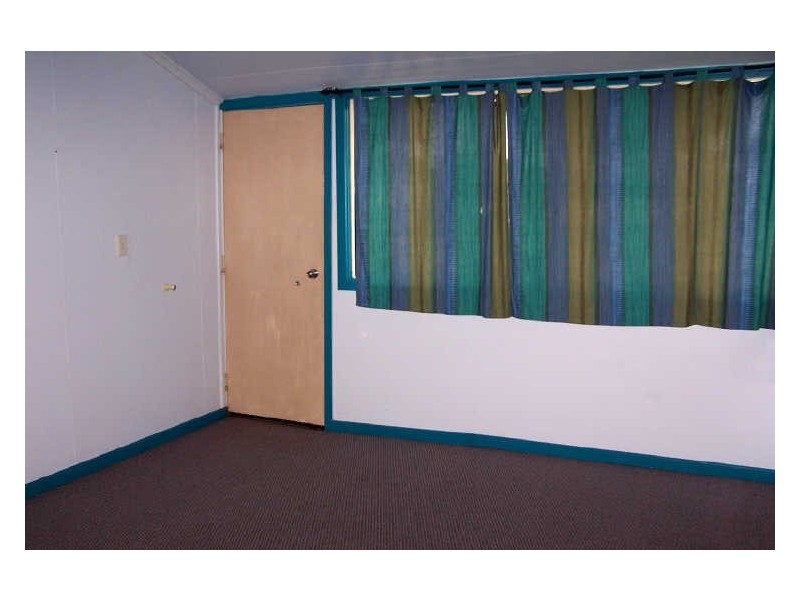 18 Webb Street, Tully QLD 4854