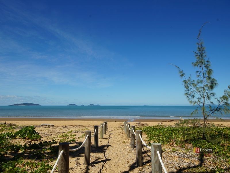 Tully Heads QLD 4854