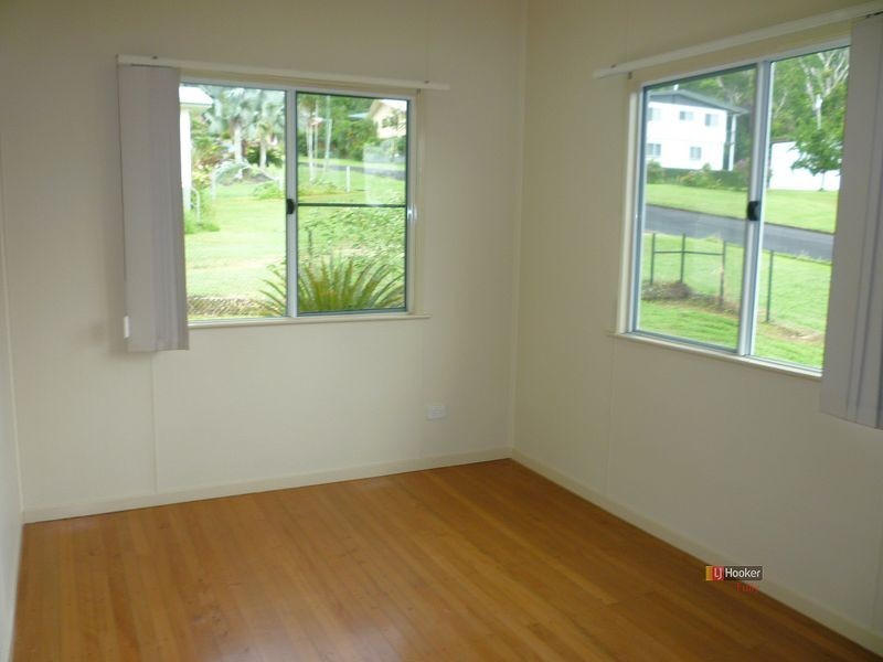 3 Bell Street, Tully QLD 4854