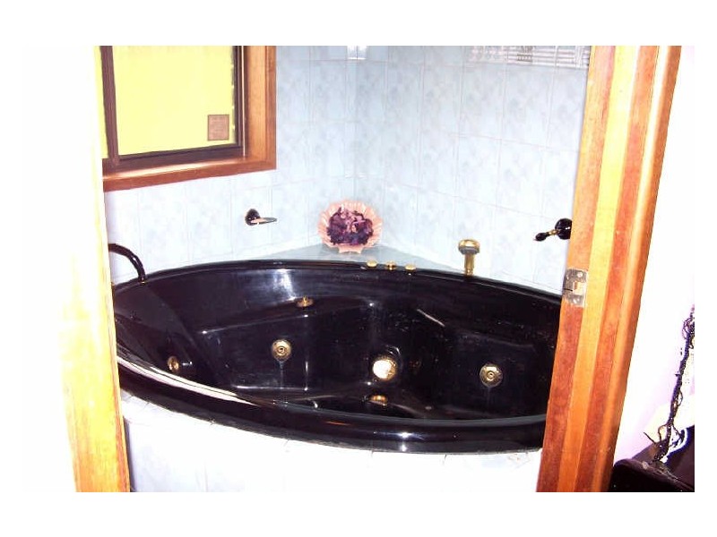 1 Merryburn, Merryburn QLD 4854