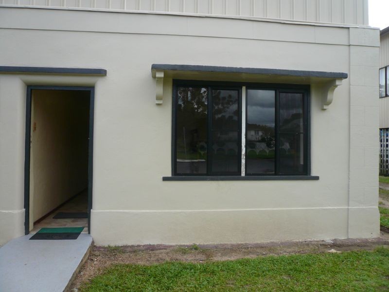 2/1 Black Street, Tully QLD 4854