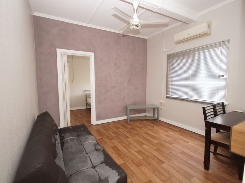 4/4 Campbell Street, Tully QLD 4854