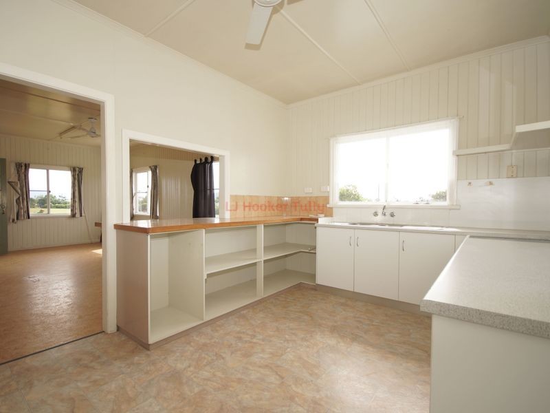 2/9 Vipiana Drive, Tully Heads QLD 4854