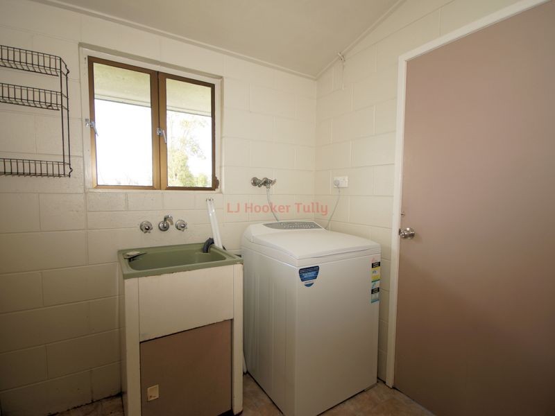 2/9 Vipiana Drive, Tully Heads QLD 4854