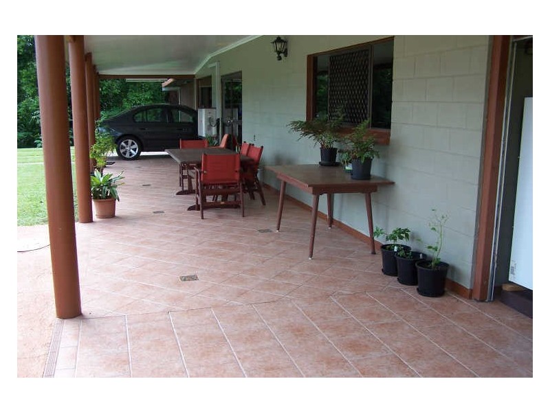 L4 Cassowary Drive, Tully QLD 4854